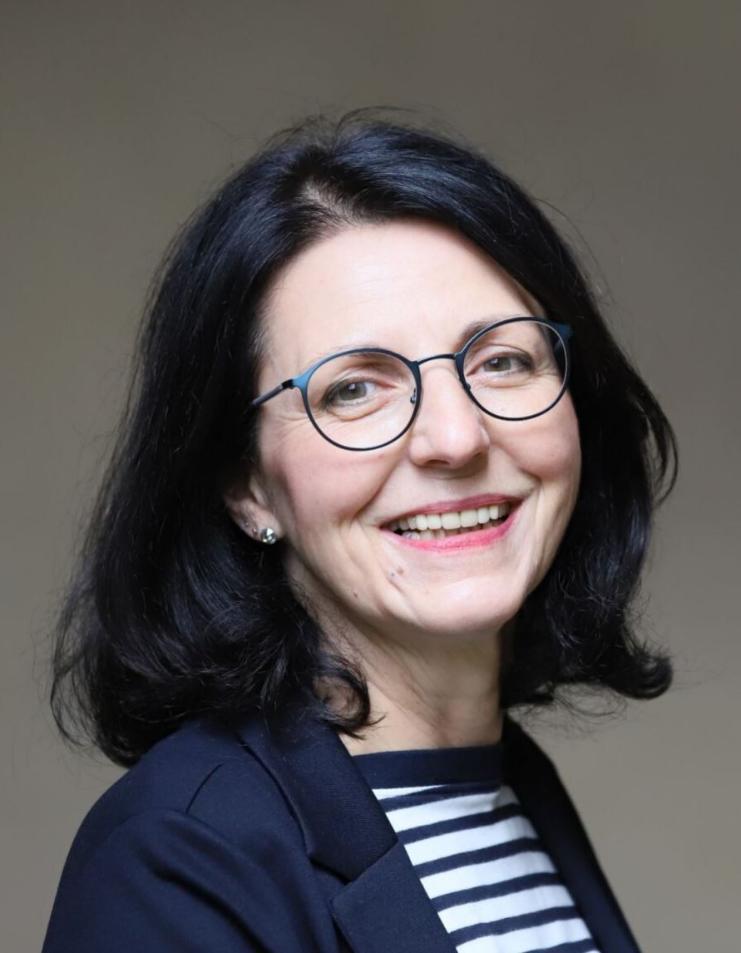 Hiltrud  Scherer